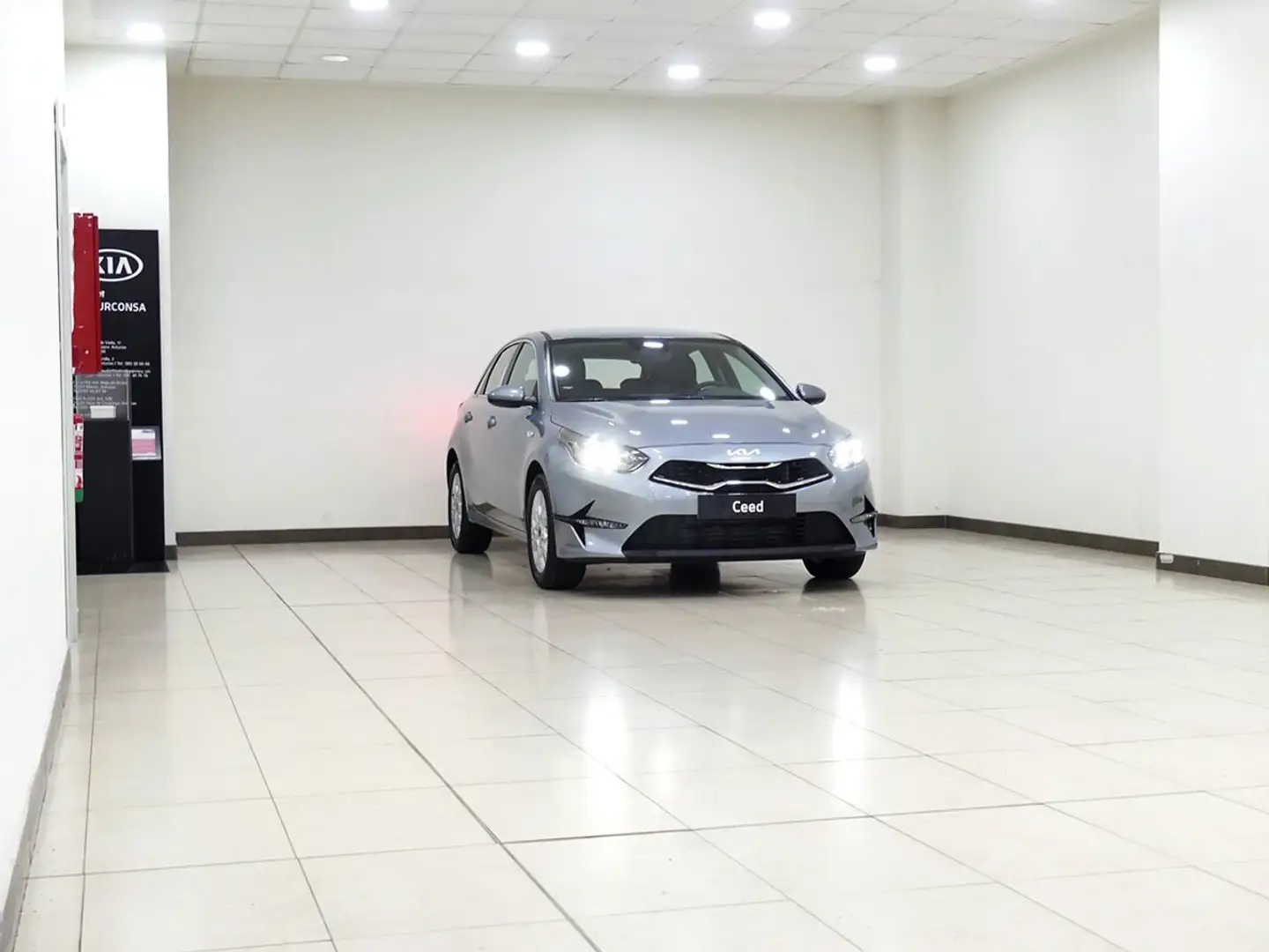 Kia Ceed / cee'd 1.0 T-GDI Drive Gris - 2