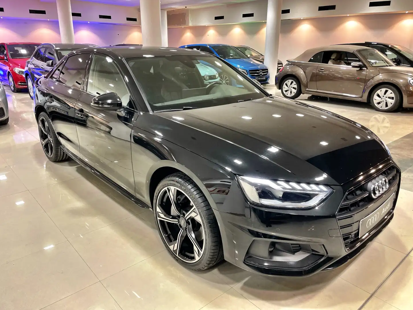 Audi A4 40 TDI Advanced S tronic 150kW Negro - 1