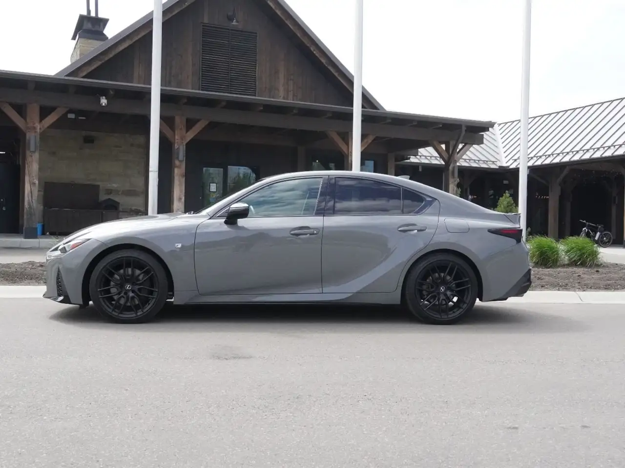 Lexus IS снимка Lexus IS