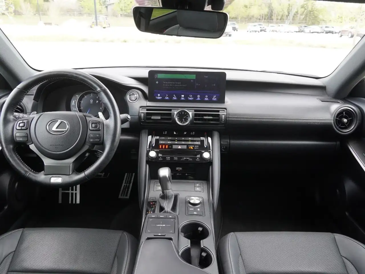 Lexus IS снимка Lexus IS