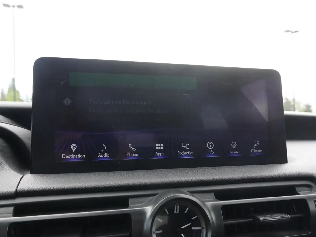 Lexus IS снимка Lexus IS