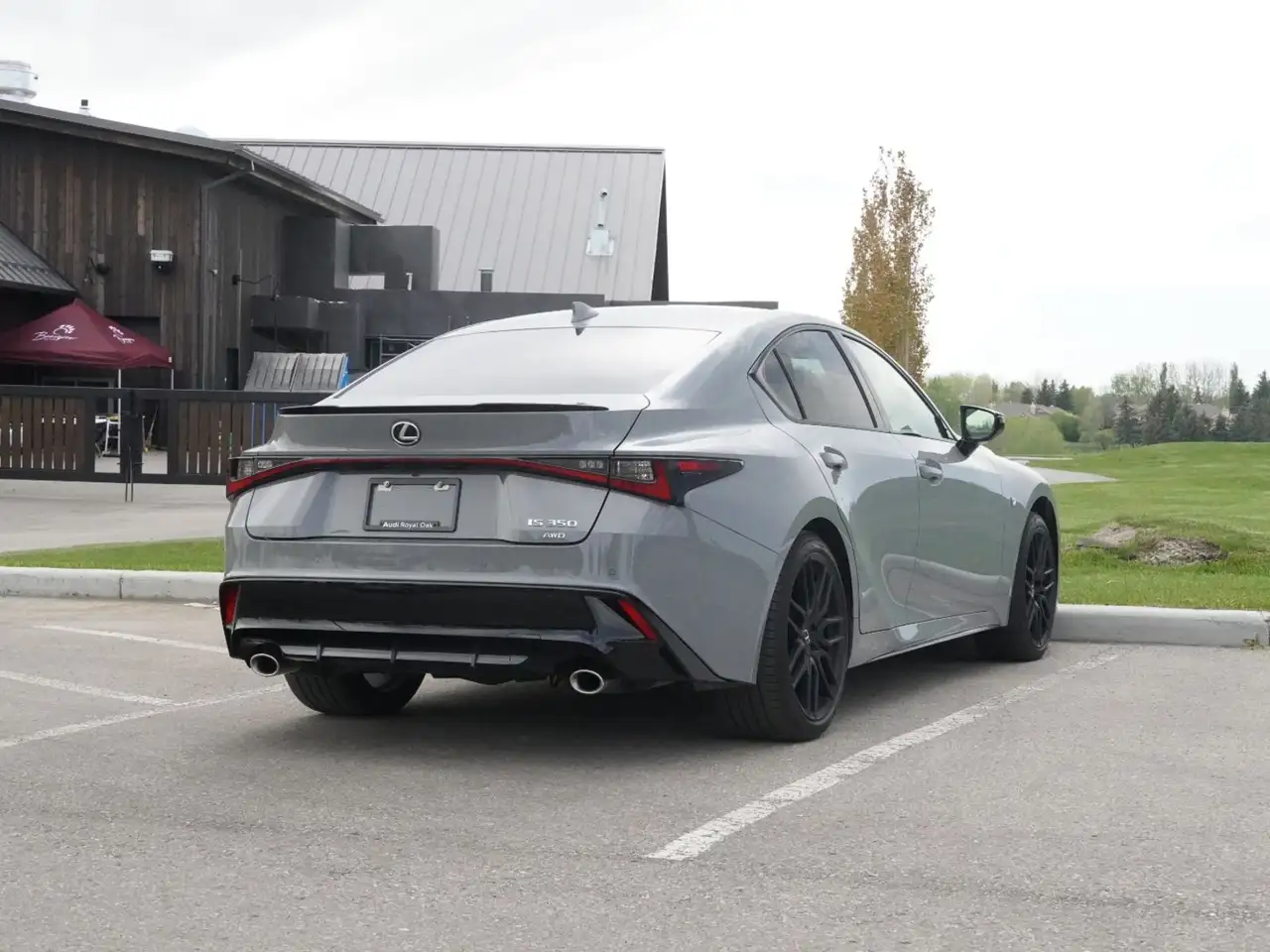 Lexus IS снимка Lexus IS