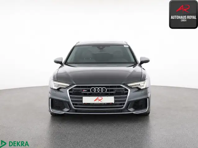 Audi S6 view 8