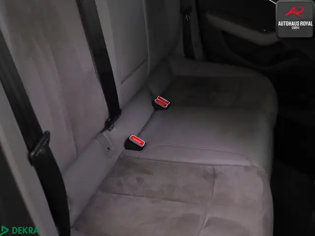 Audi S6 view 12