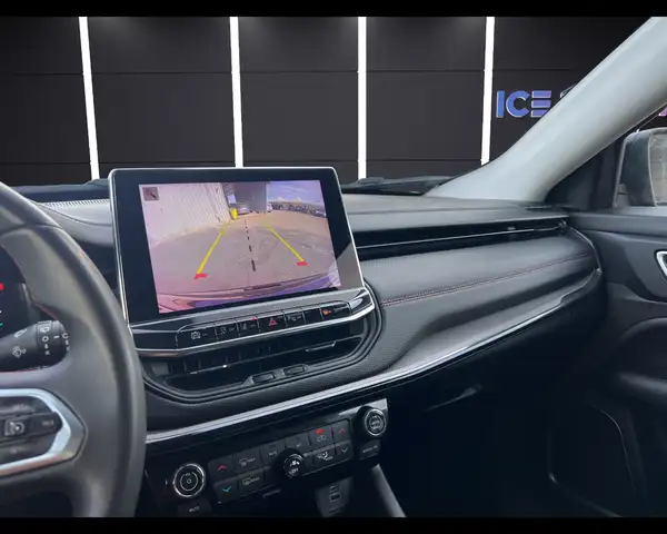 Jeep Compass view 14