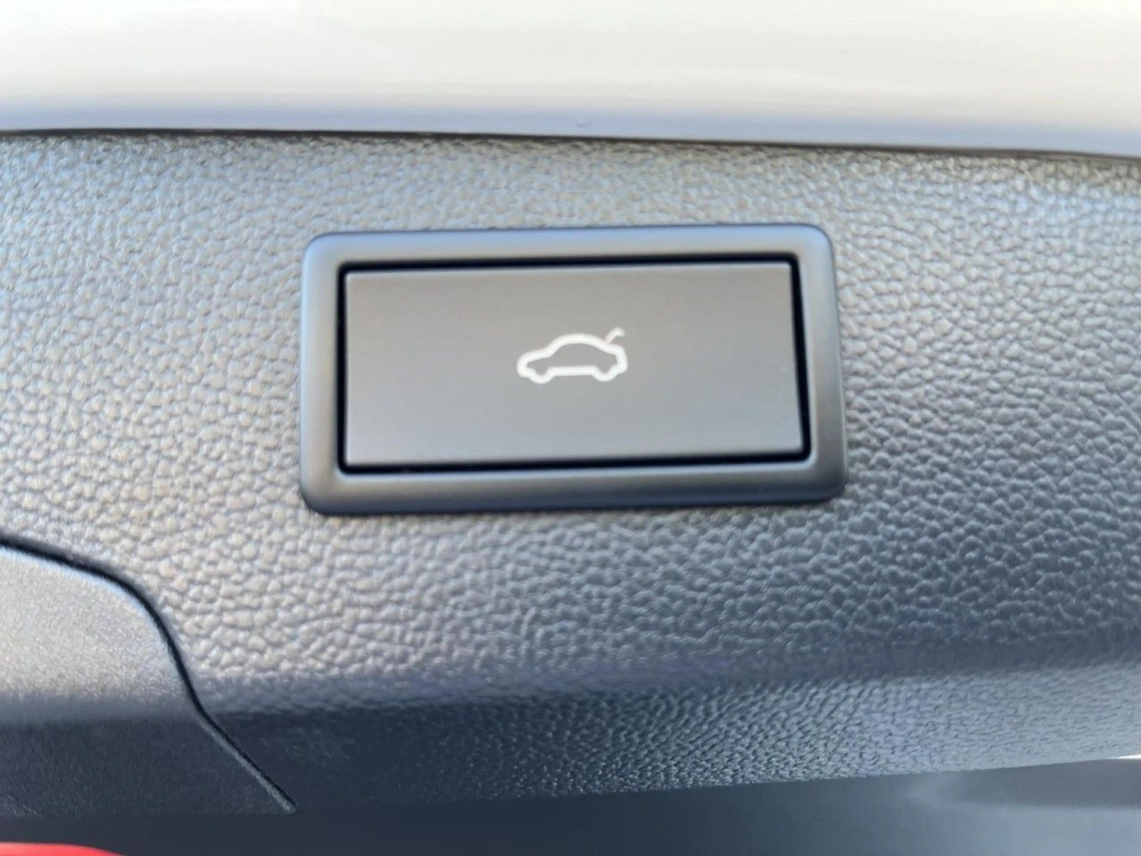 Volkswagen Passat Variant 2,0 TDI DSG 4Motion R-Line (IQLig — photo 9