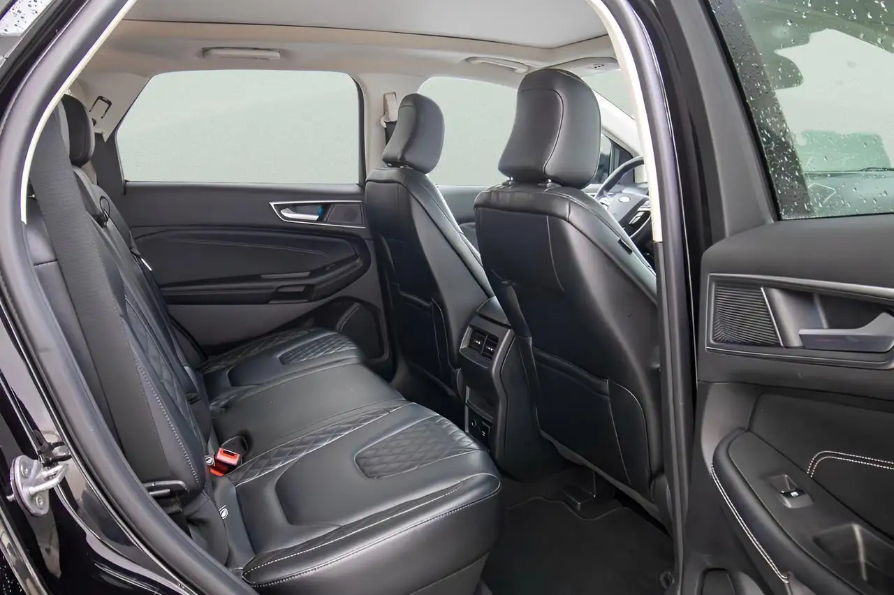 Ford Edge снимка Ford Edge