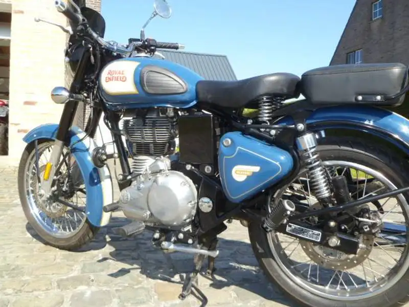 Royal Enfield Classic - foto 6