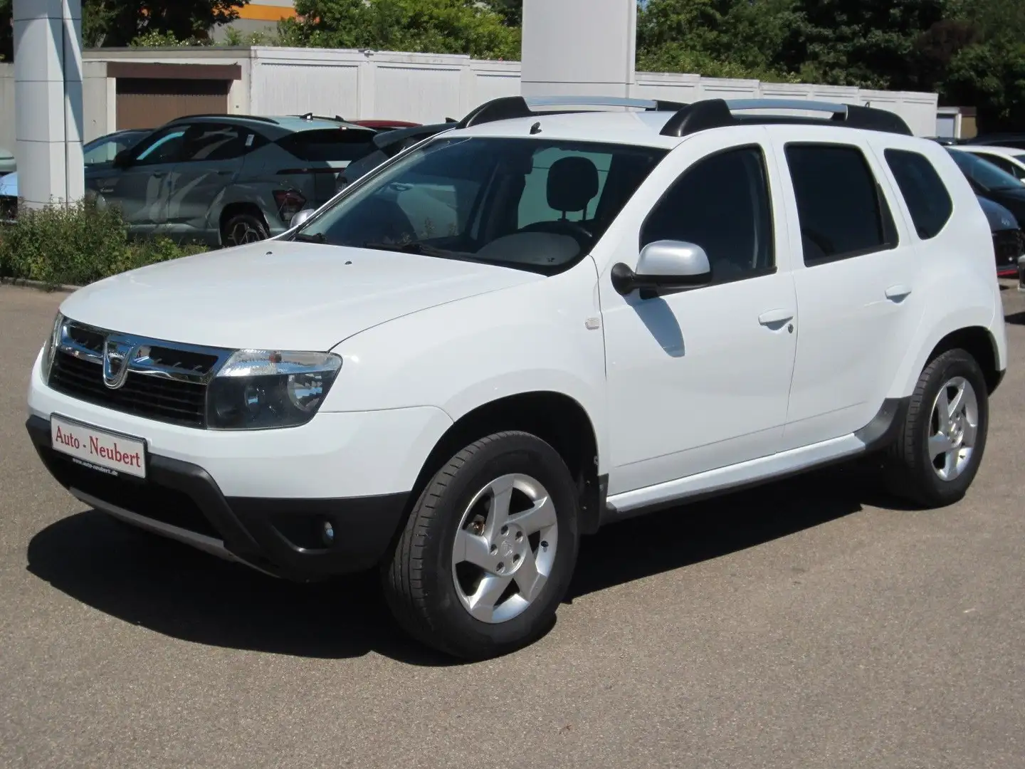 Dacia Duster Prestige 4x4*LEDER*AHK*Rostfrei*8-fach* Weiß - 1