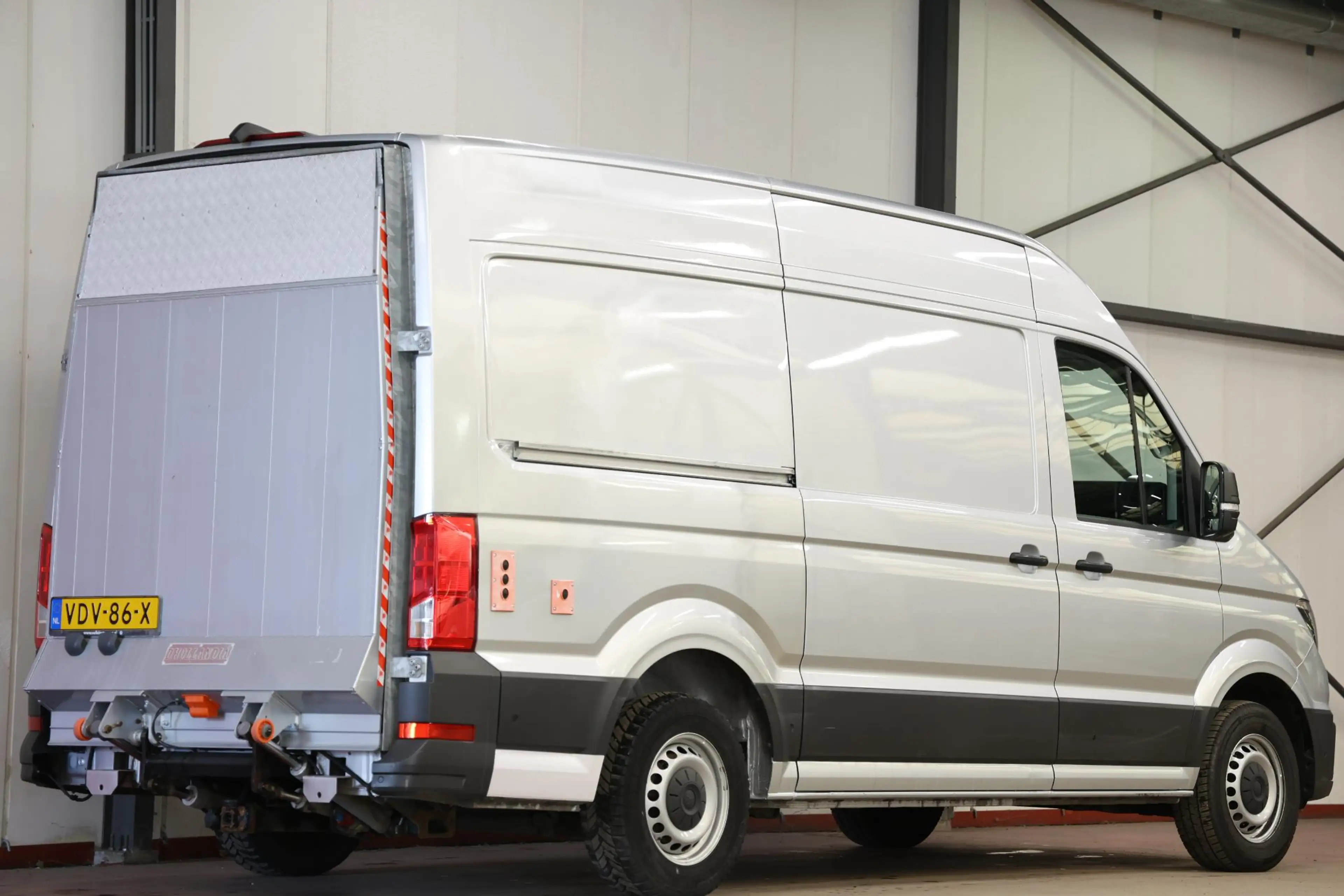 Volkswagen Crafter 2.0 TDI AUTOMAAT L3H3 LAADKLEP EN TREKHAAK — photo 21