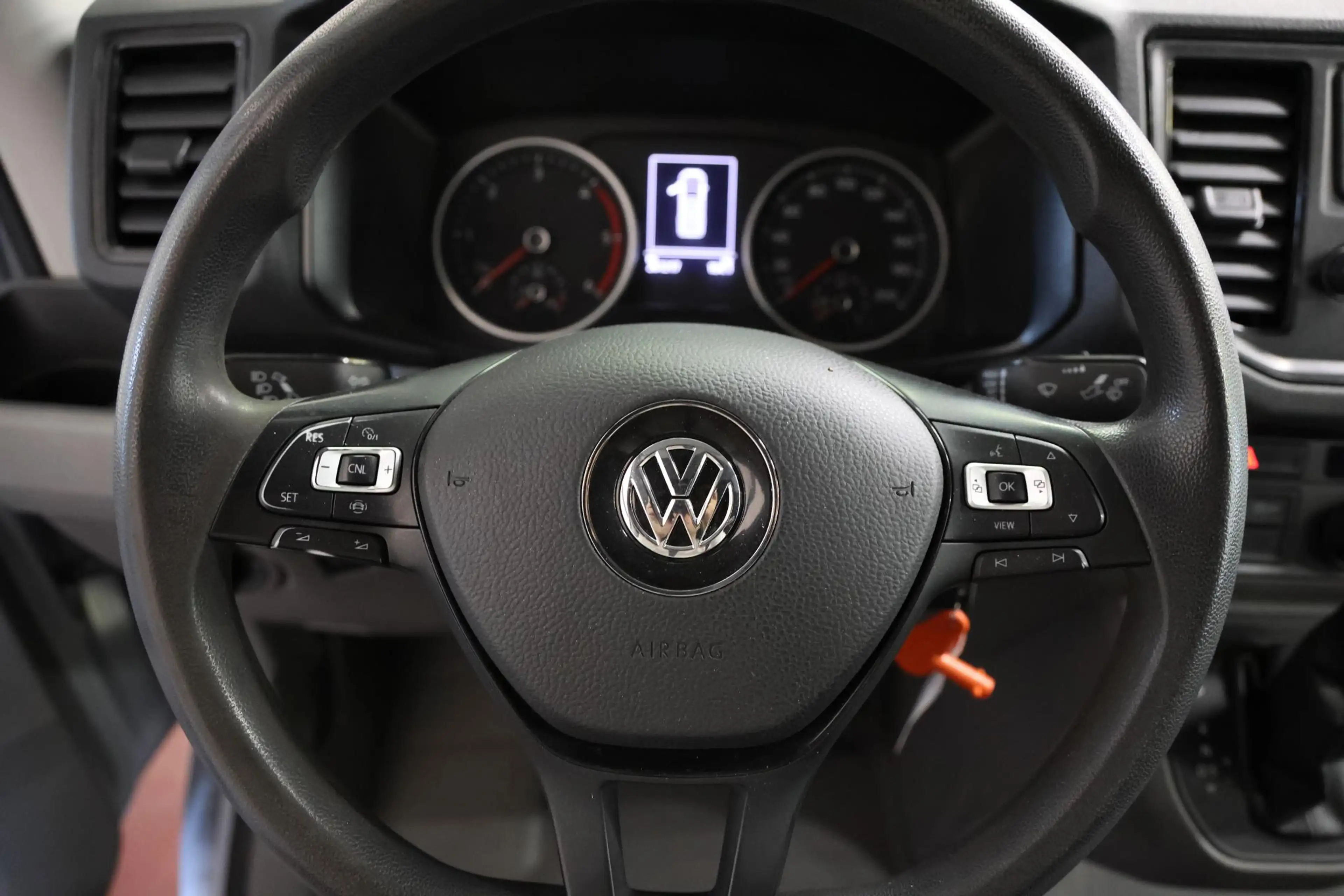 Volkswagen Crafter 2.0 TDI AUTOMAAT L3H3 LAADKLEP EN TREKHAAK — photo 15