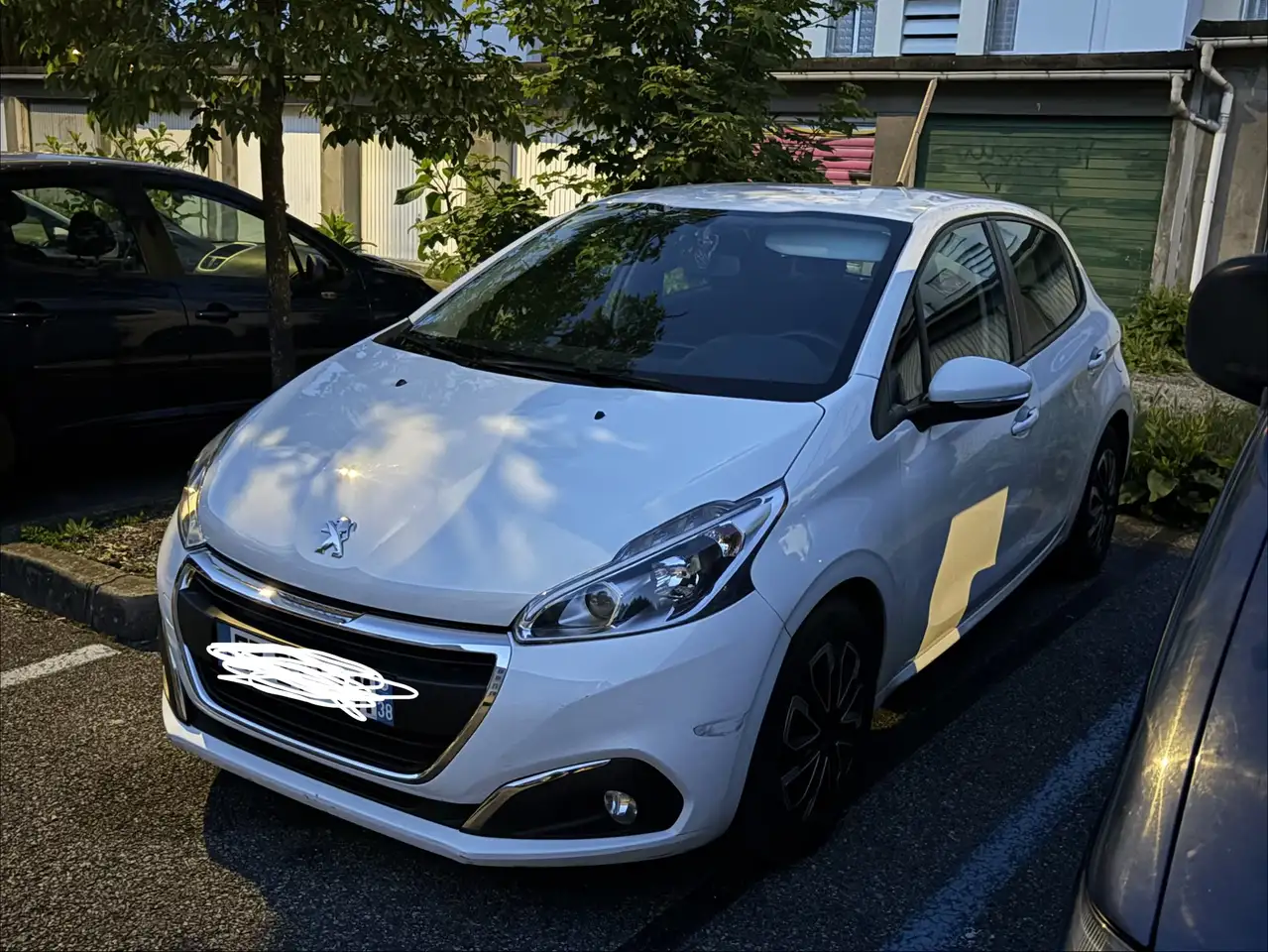 Peugeot 208 1.6 BlueHDi 100ch BVM5 Active