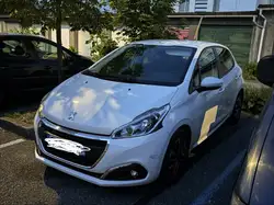 Peugeot 208 1.6 BlueHDi 100ch BVM5 Active