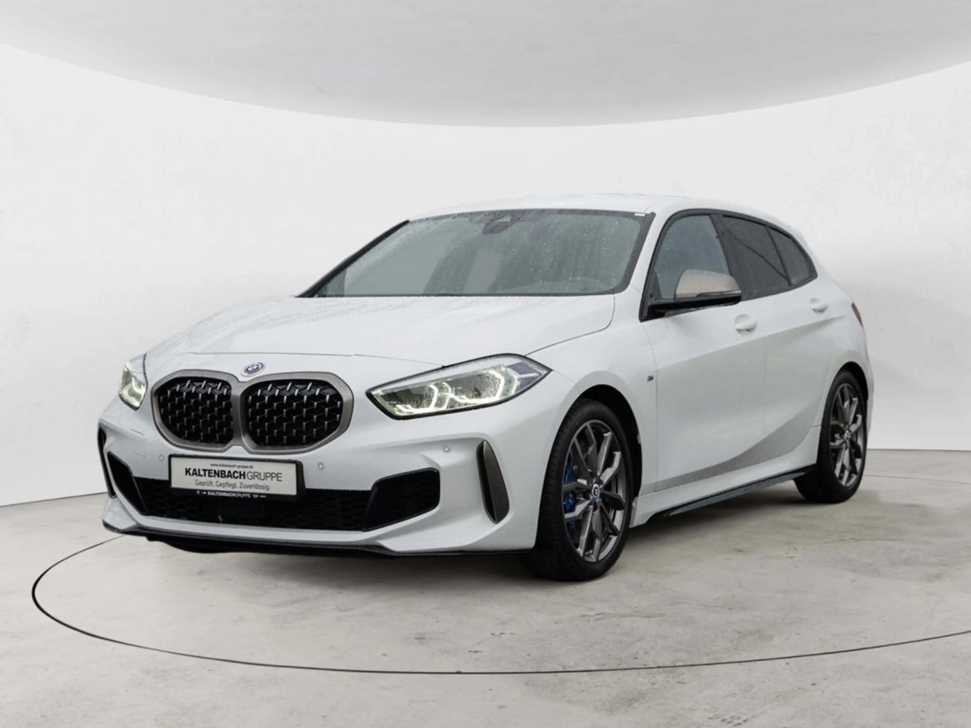 BMW 135 Mi xDrive LED NAVI SHZ PDC KEYLESS KLIMA — photo 2