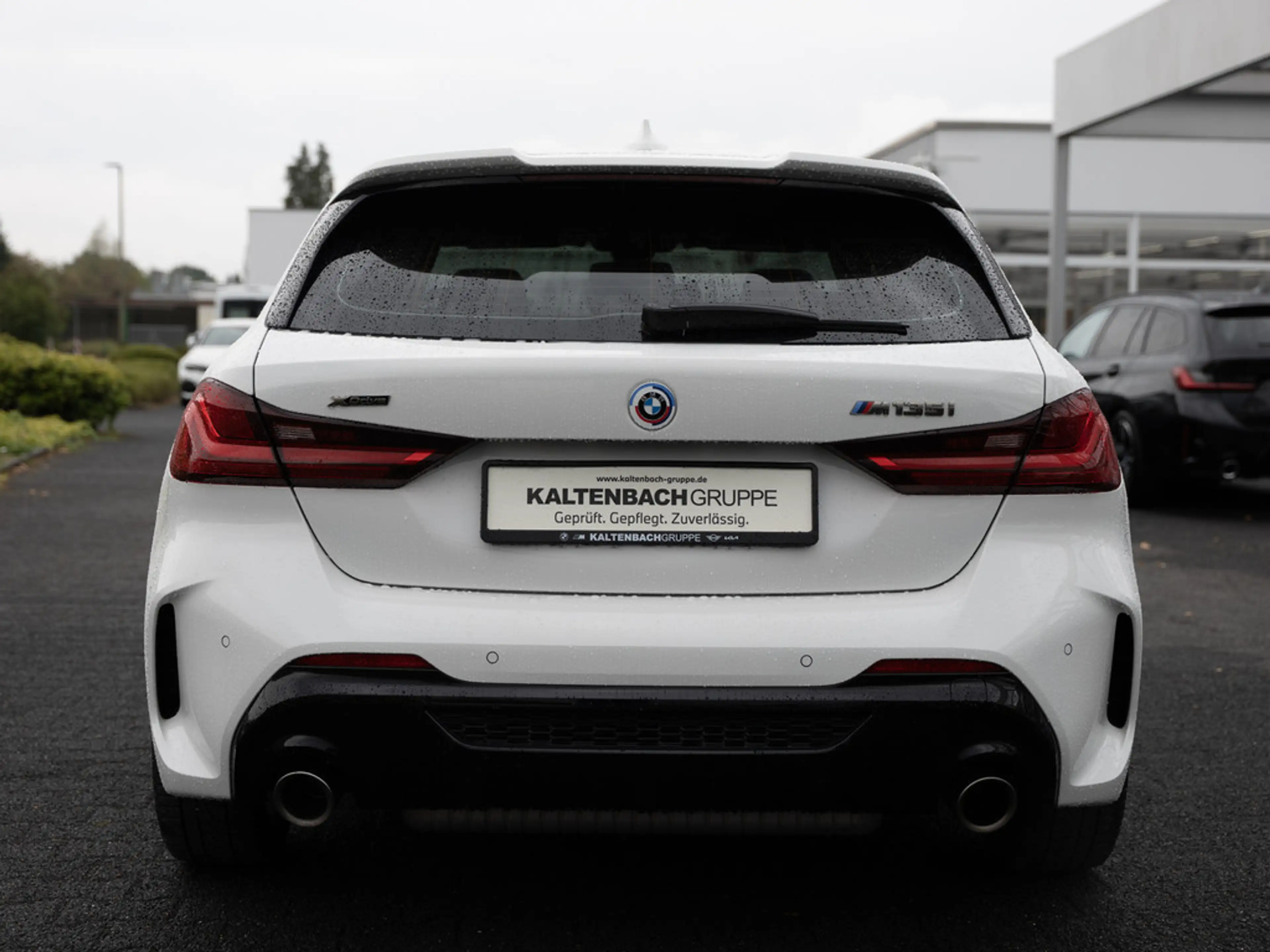 BMW 135 Mi xDrive LED NAVI SHZ PDC KEYLESS KLIMA — photo 7