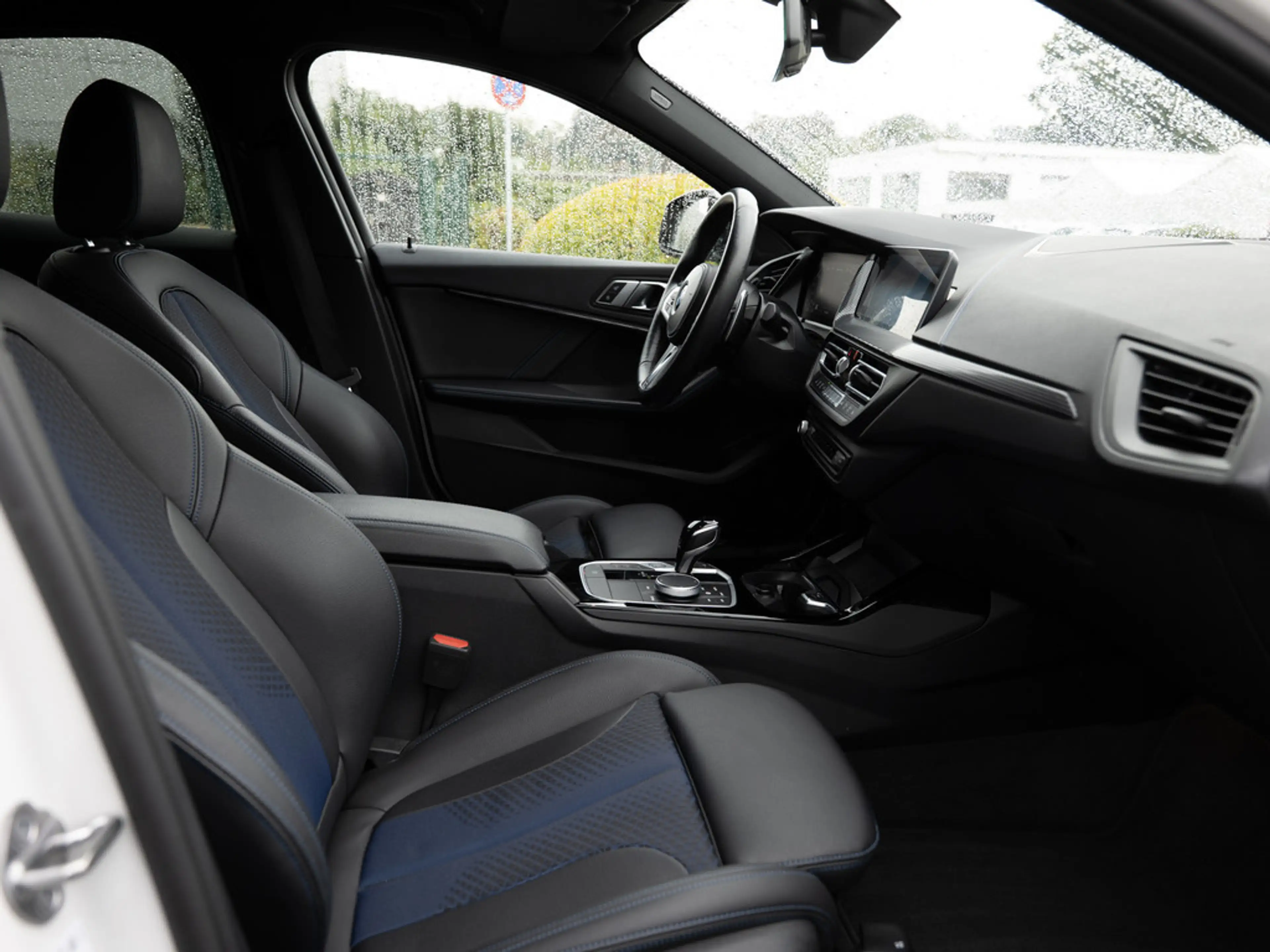 BMW 135 Mi xDrive LED NAVI SHZ PDC KEYLESS KLIMA — photo 9