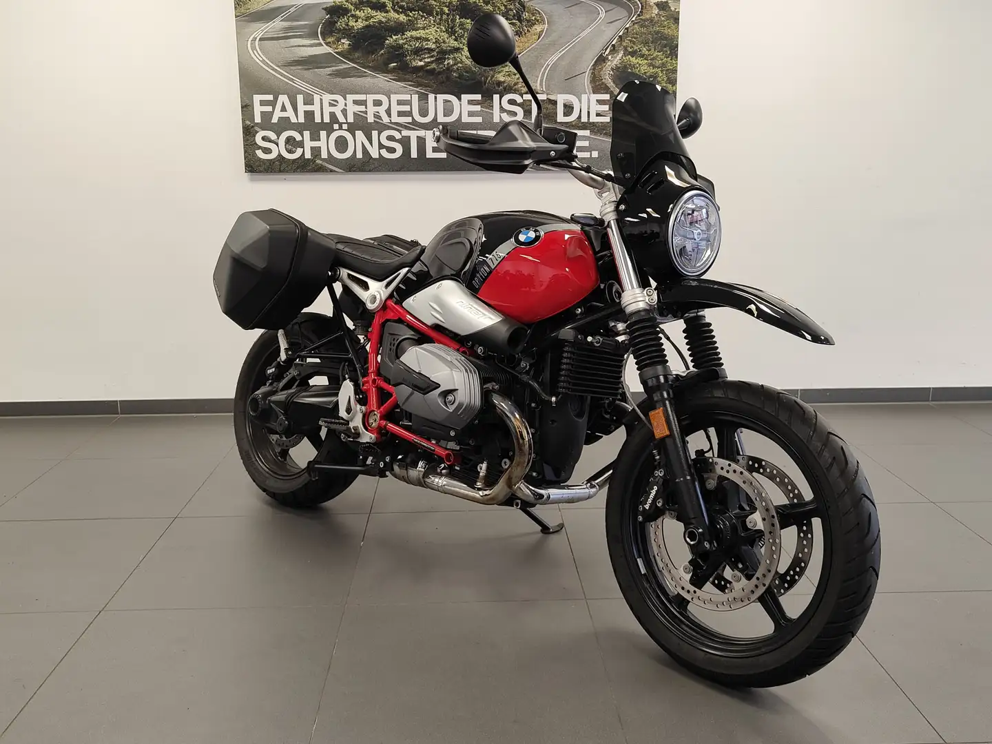 BMW R nineT URBAN G/S *Garantie*Service*HU/AU*Neu Fekete - 1