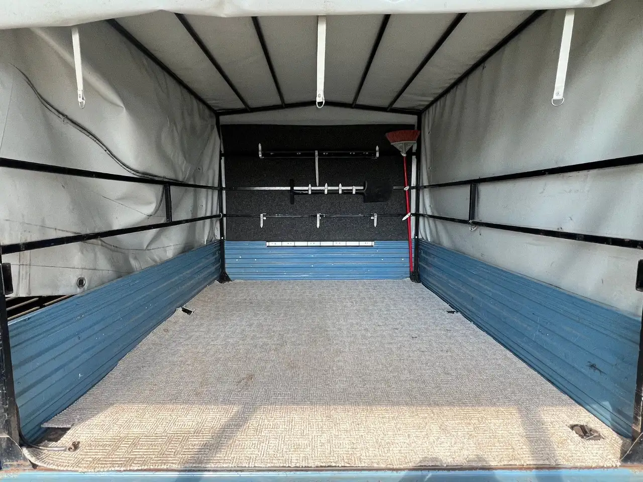 Volkswagen T4 Pritsche Koffer Plane Allrad Syncro TÜV 2027, foto 10