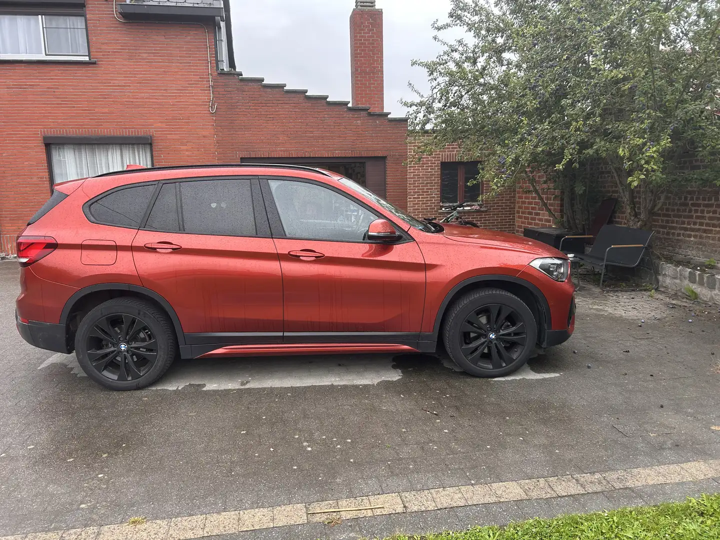 BMW X1 1.5 dA sDrive16 AdBlue (EU6AP) Rojo - 2