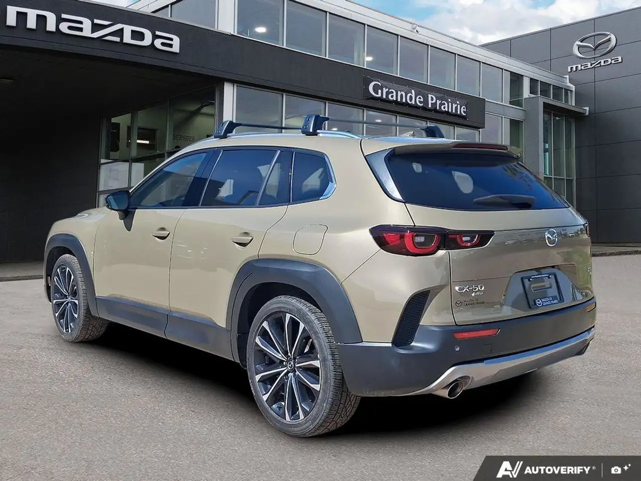 Mazda CX-50 снимка Mazda CX-50