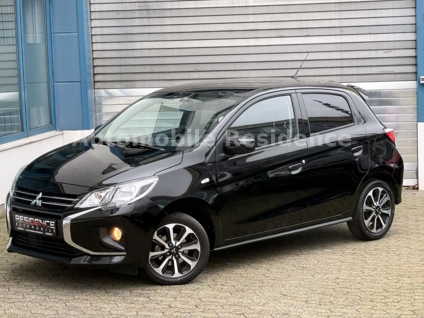 Mitsubishi Space Star Select+ 1.2*NAVI*SHZ*TEMP*MFL*CAM*1HD Schwarz - 2