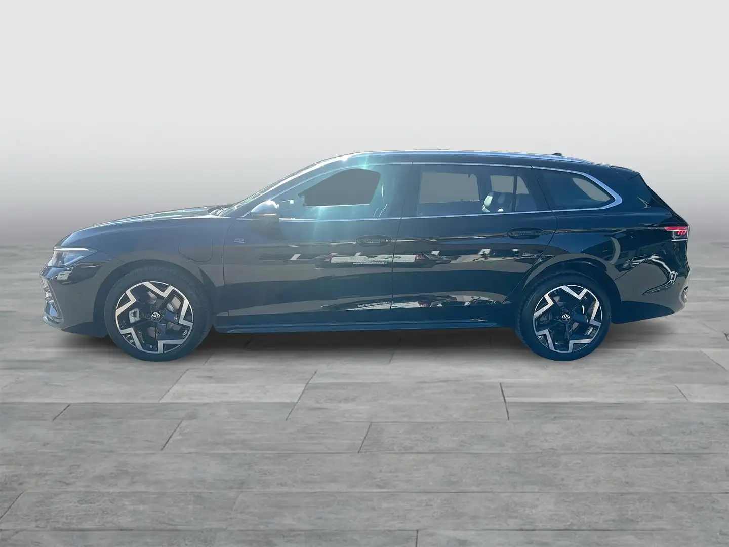Volkswagen Passat Variant R-Line eHybrid 150kW Schwarz - 2