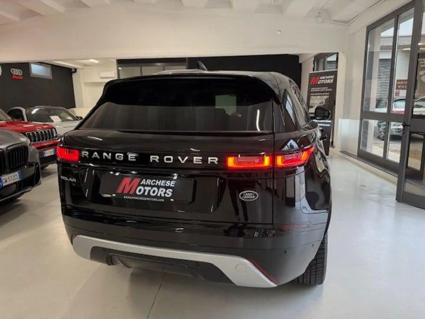 Land Rover Range Rover Velar RR Velar 2.0D I4 204 CV S Zwart - 2