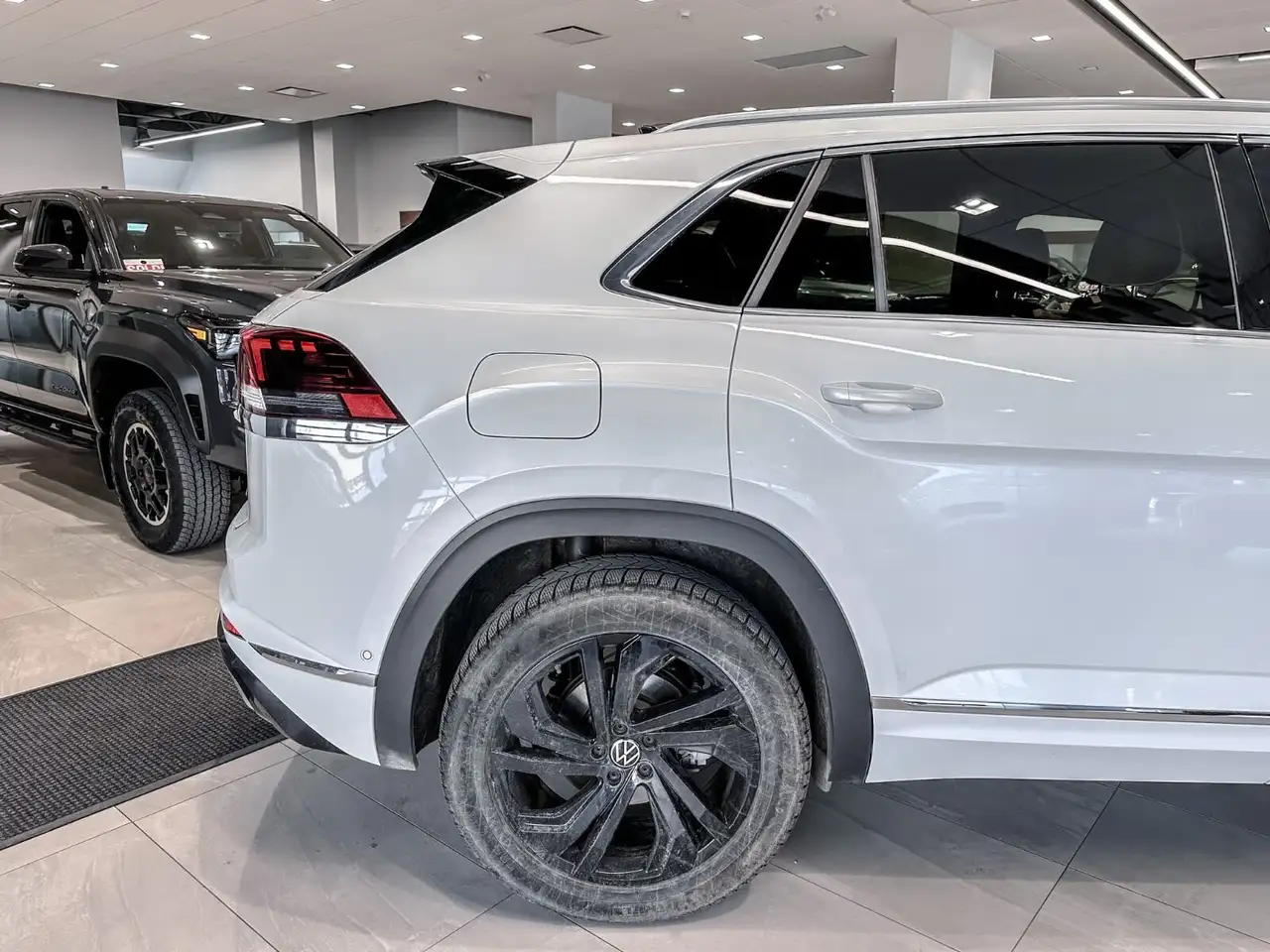Volkswagen Atlas снимка Volkswagen Atlas
