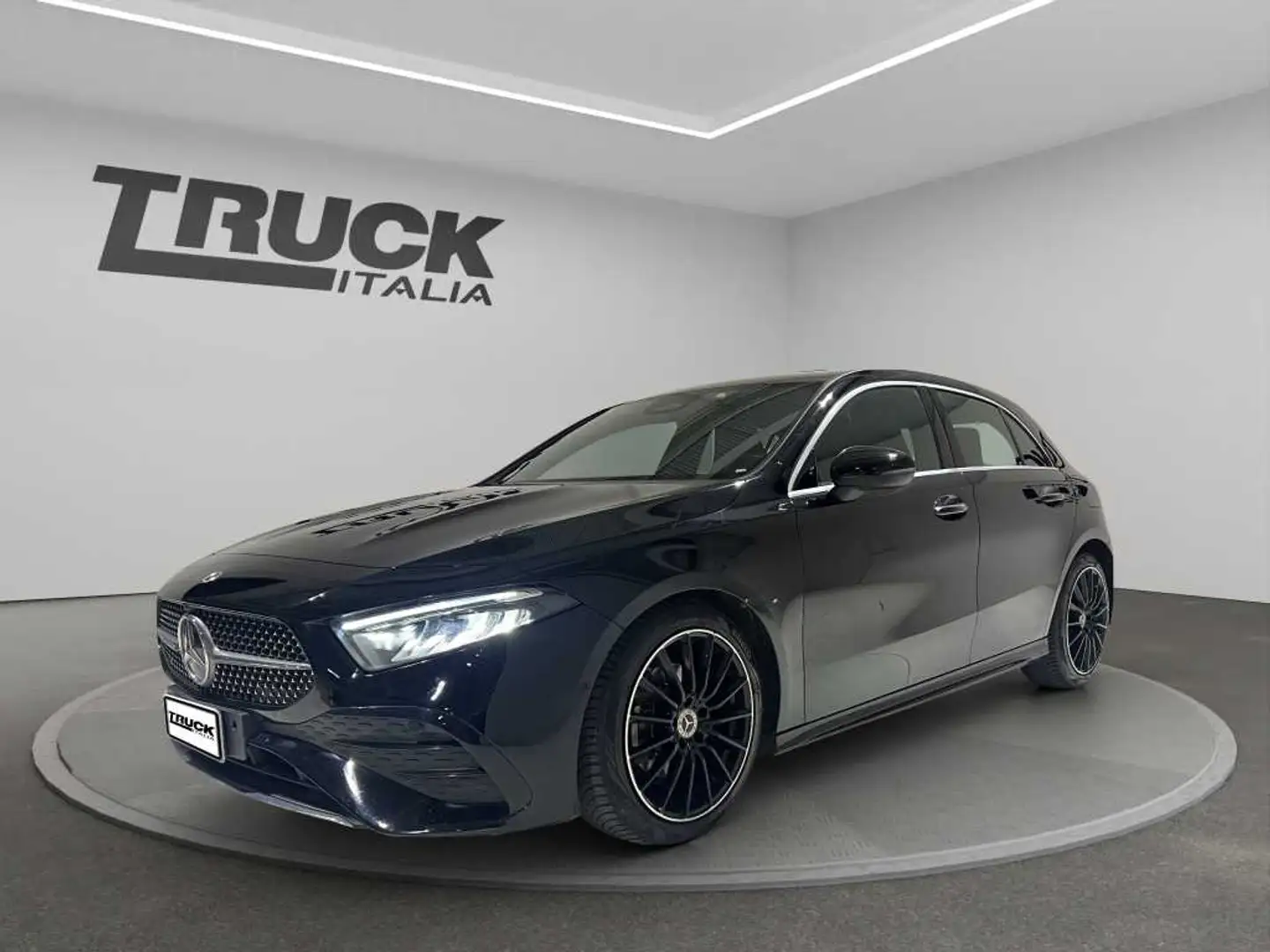 Mercedes-Benz A 200 - A 200 d AMG Line Advanced Plus auto Nero - 1