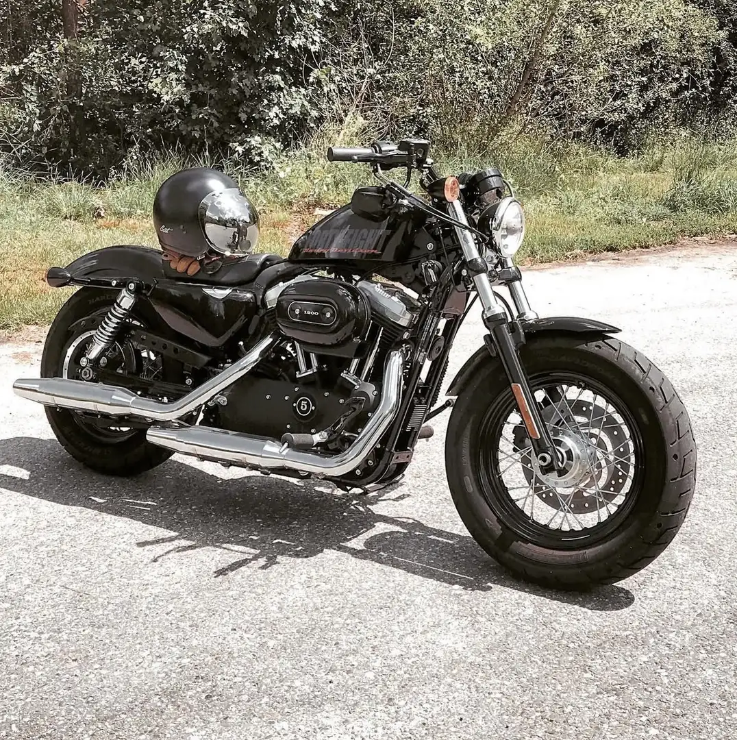 Harley-Davidson Sportster 1200 FortyEight 48 1200 Sportster nur 2450Km Černá - 1