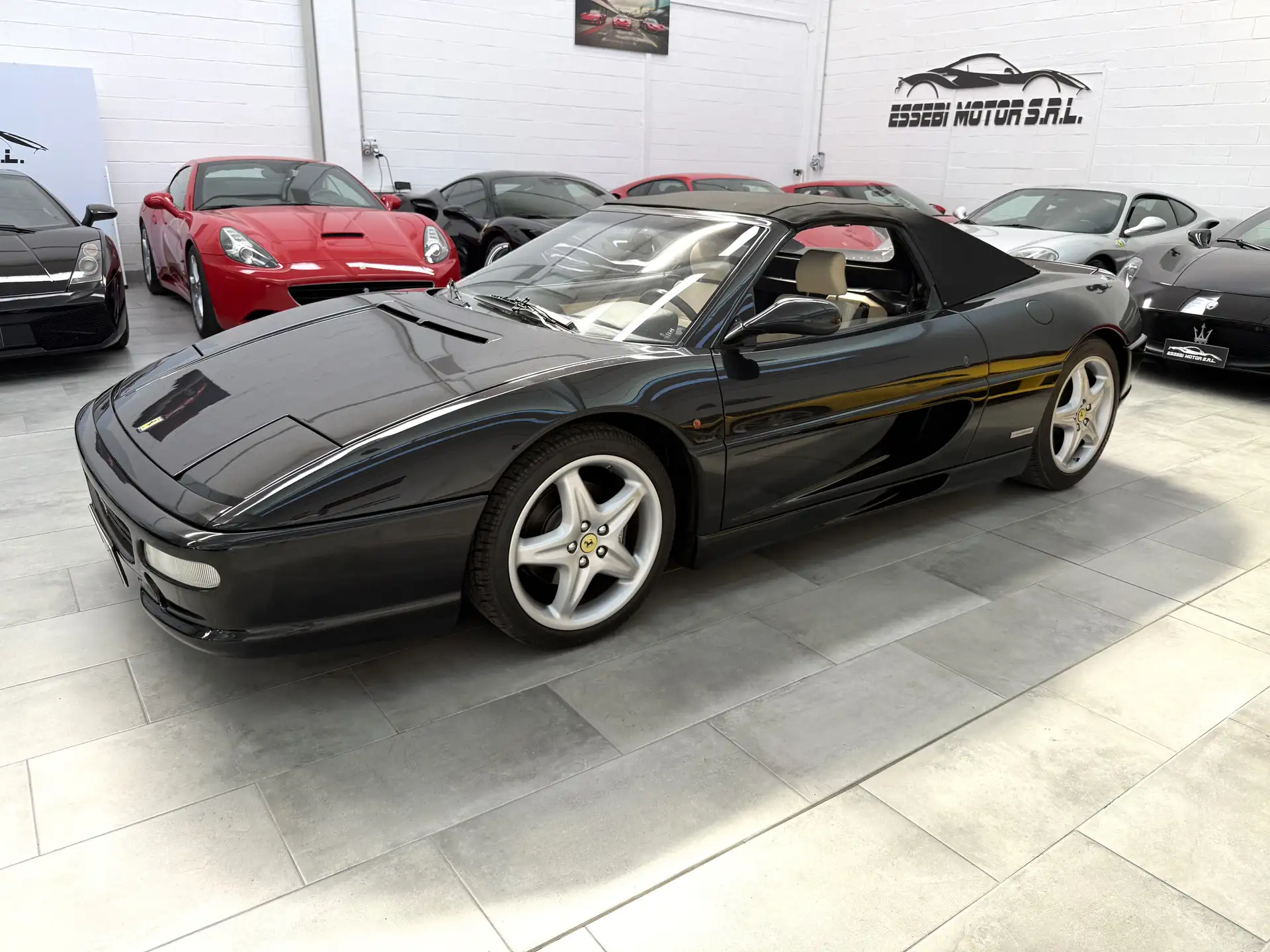 페라리 F355 1999 검정 사진 2