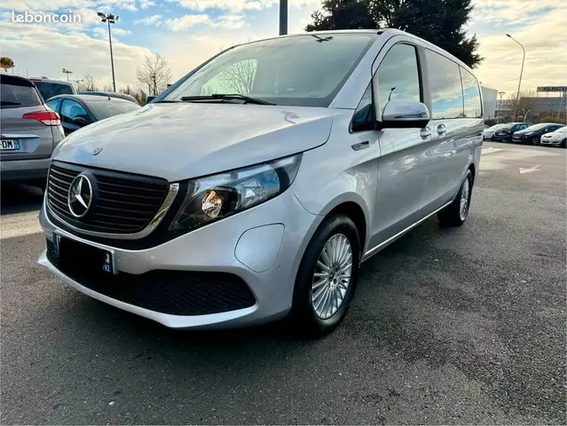Mercedes-Benz EQV 300 300 204ch
