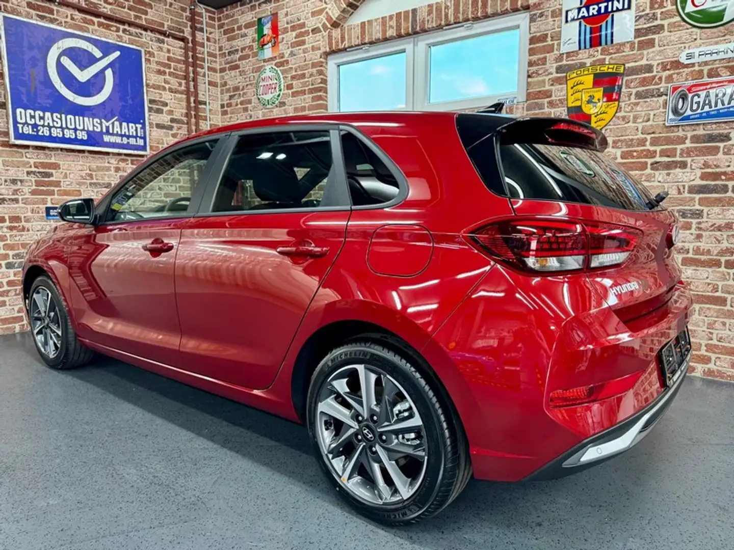 Hyundai i30 I30 1.0 100cv T-GDI DCT GO PLUS Rouge - 2