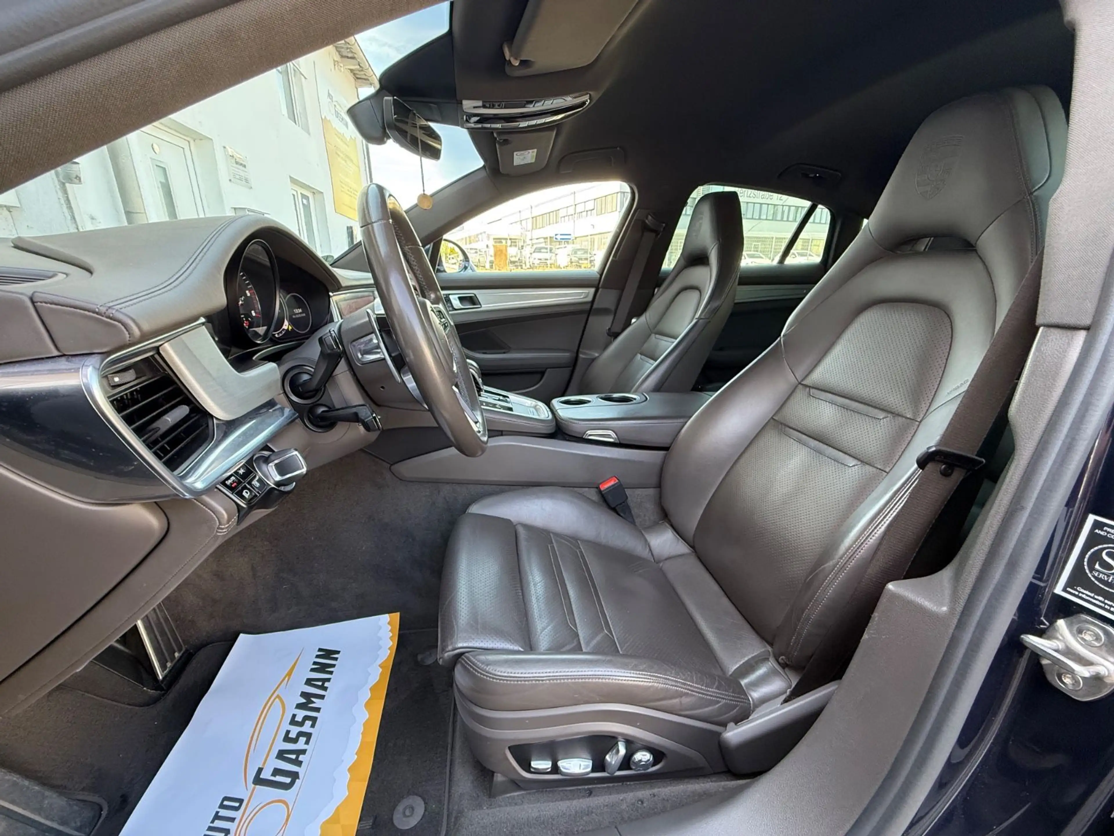 Porsche Panamera 4 S Diesel — photo 9