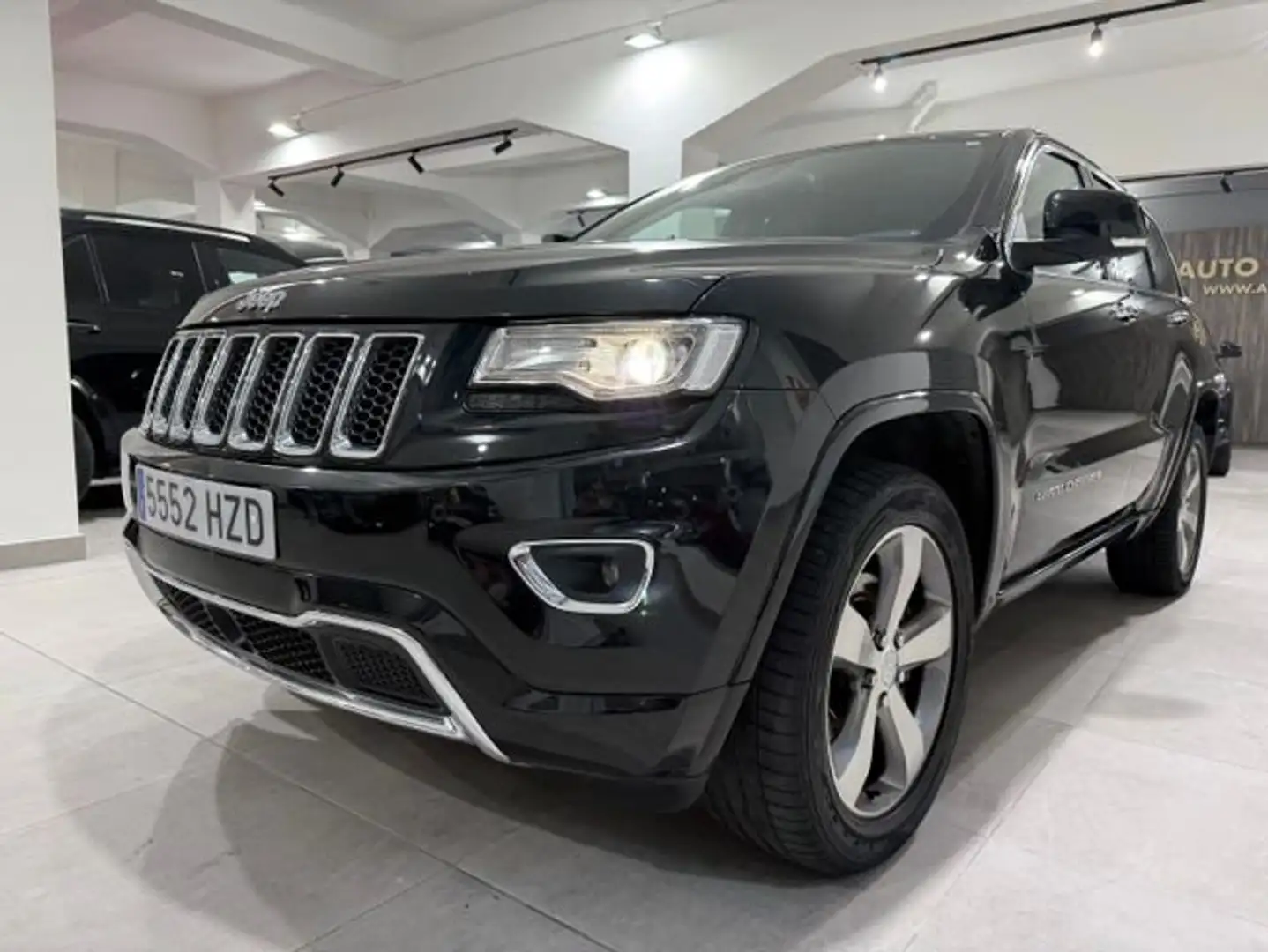 Jeep Grand Cherokee 3.0CRD Overland Aut. Negro - 1