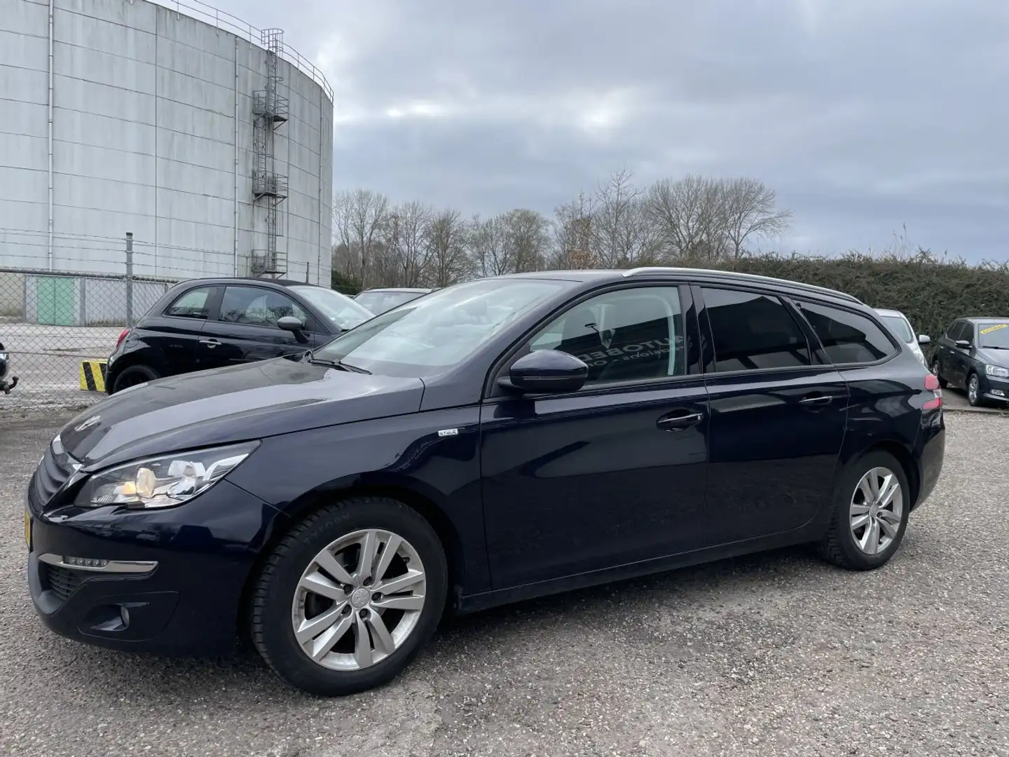 Peugeot 308 1.2 PureTech Style AIRCO NAVI PDC Bleu - 2
