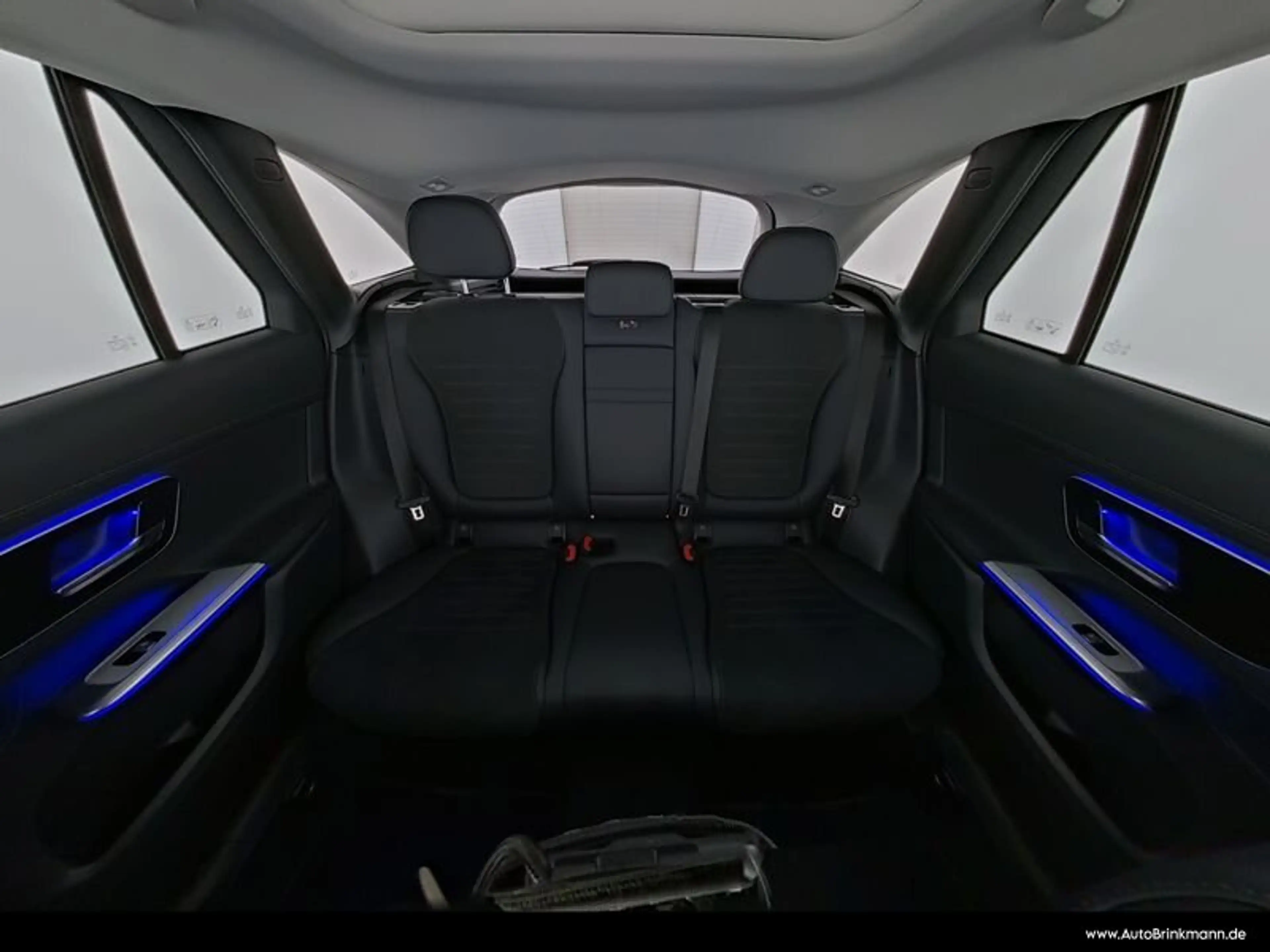 Mercedes-Benz GLC 450 GLC 450 d 4M AMG/PANO/AHK/20"/DISTRONIC/KAMERA LED — photo 8