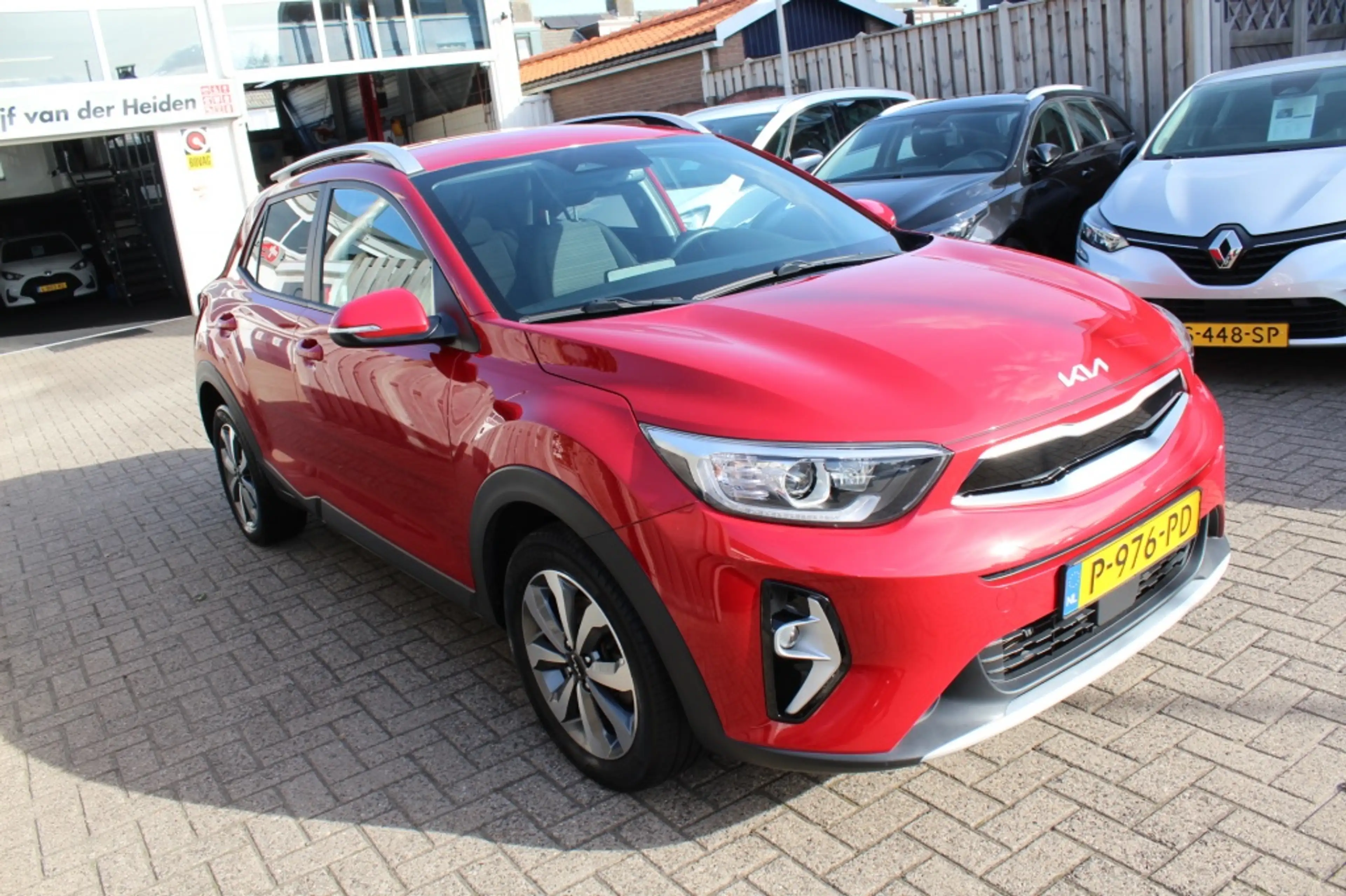 Kia Stonic 1.0 T-GDi MHEV Dynamic+Line — photo 7