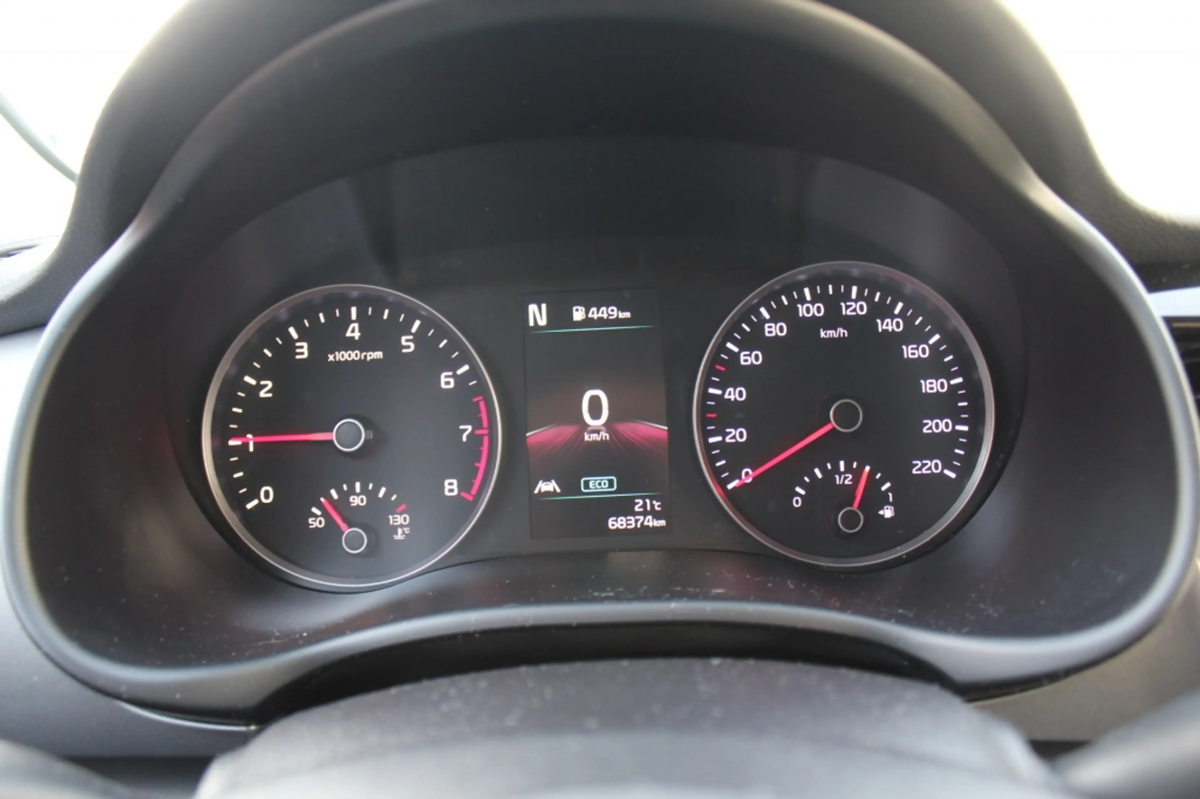 Kia Stonic 1.0 T-GDi MHEV Dynamic+Line — photo 22