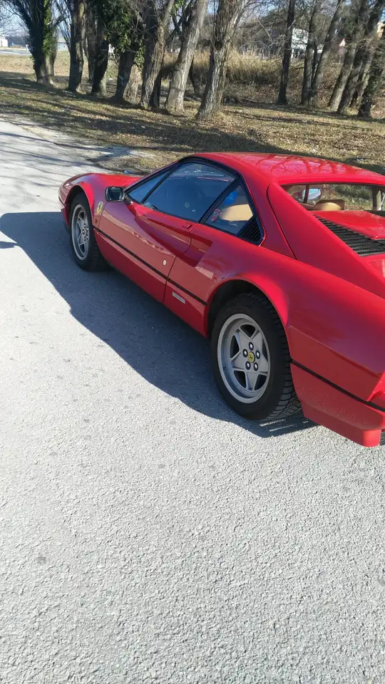 Ferrari 328 GTB 1987, foto 8