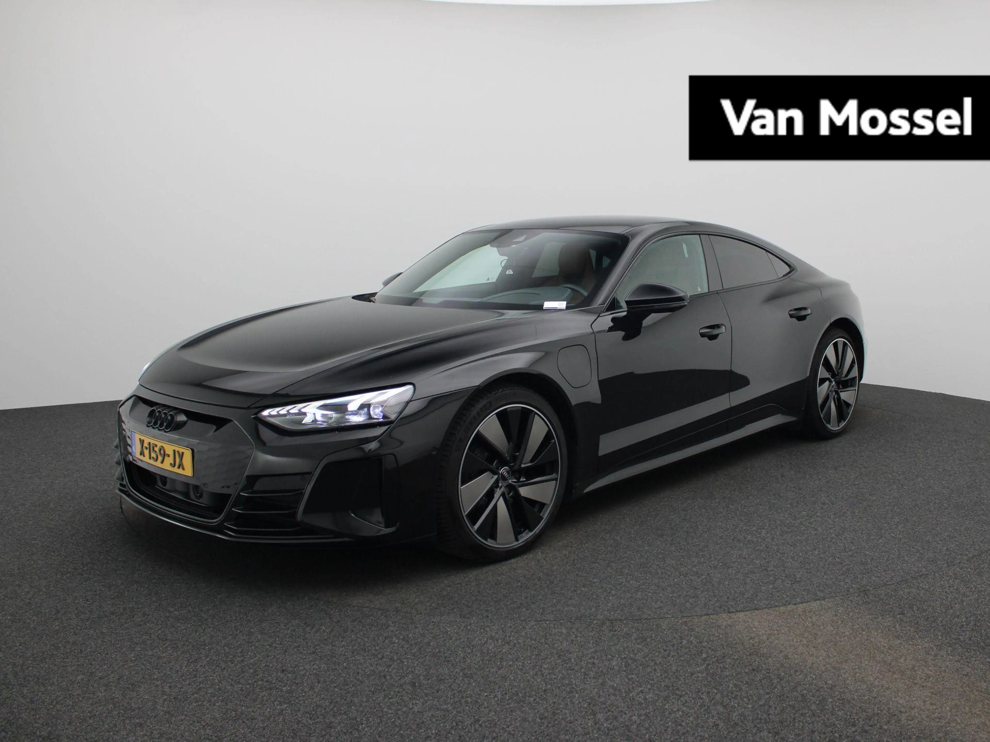 Audi e-tron GT 93 kWh 476 PK | Audi Exclusive | Navigatie | 360 C