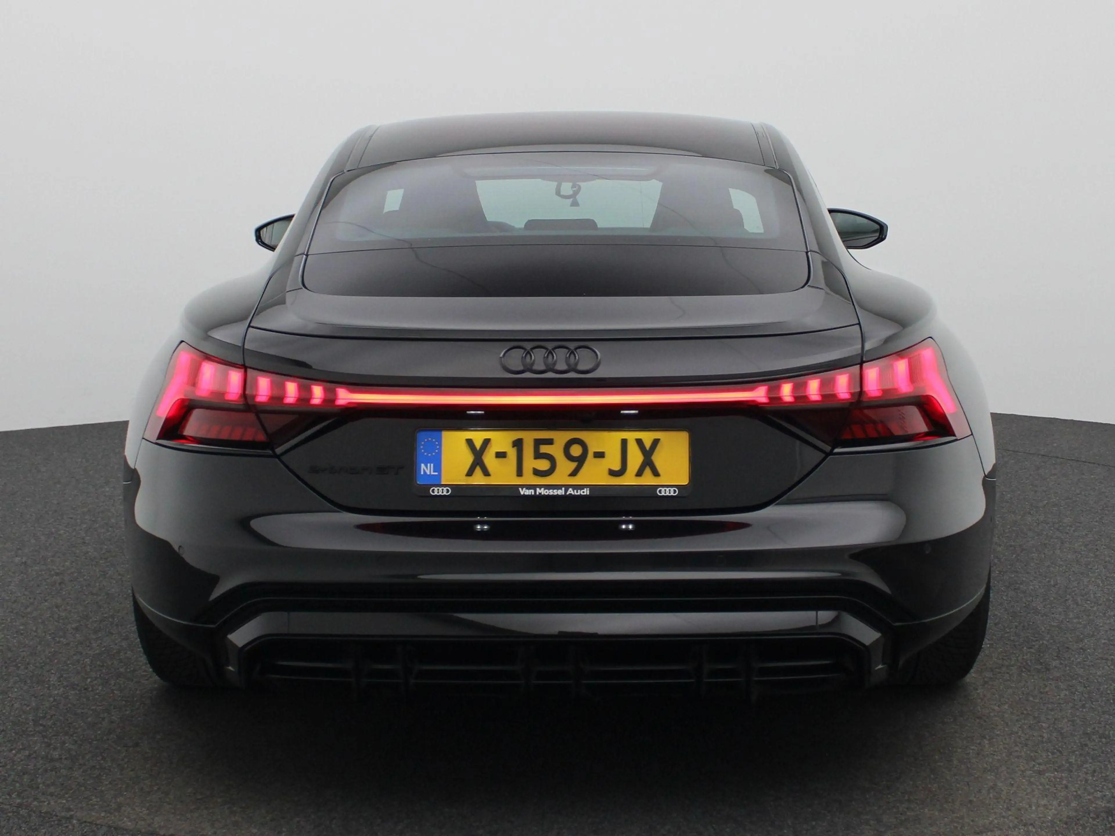 Audi e-tron GT 93 kWh 476 PK | Audi Exclusive | Navigatie | 360 C — photo 5