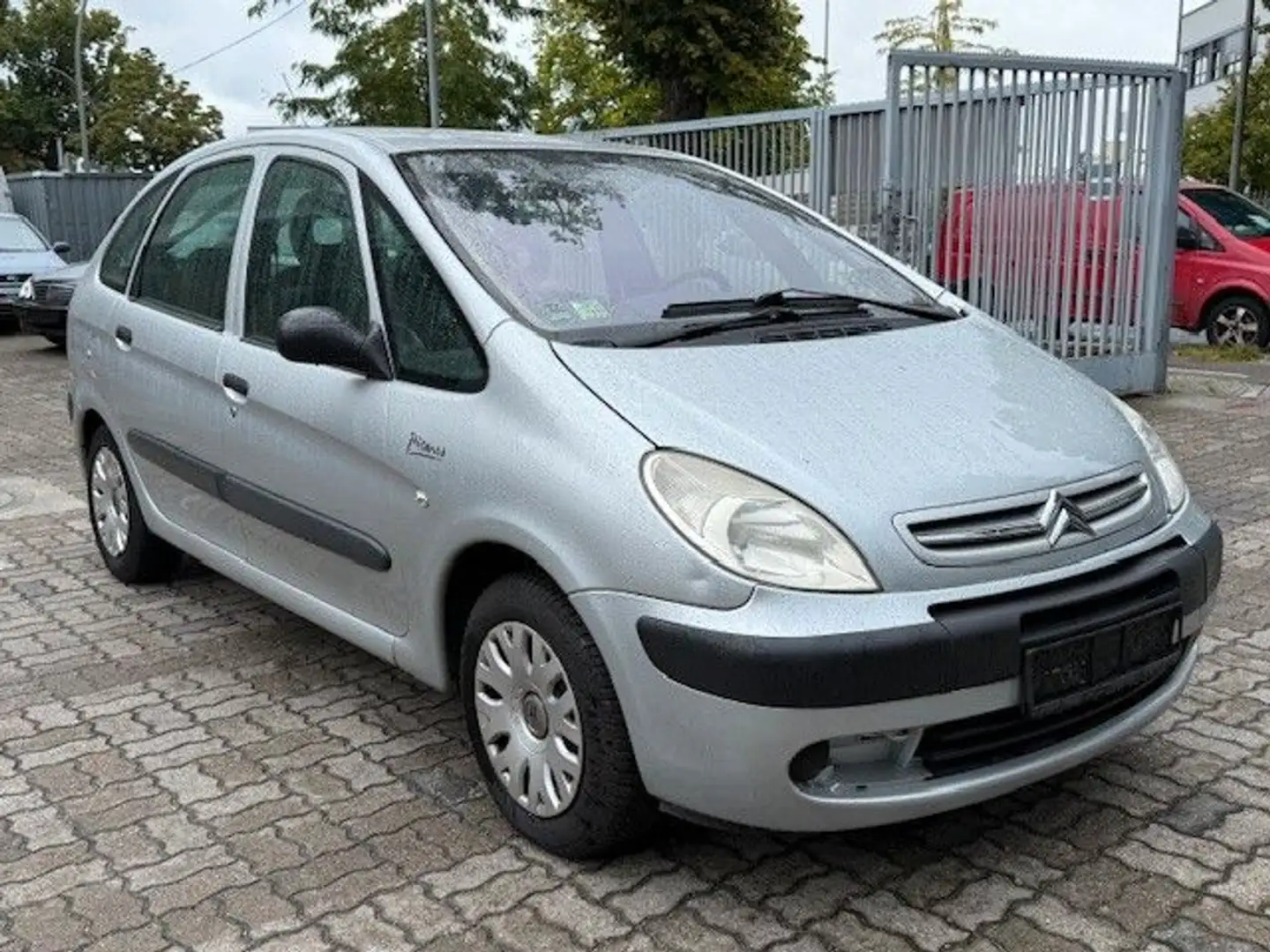 Citroen Xsara Picasso 1.8 16V Parksensor Klima checkheft Silber - 1