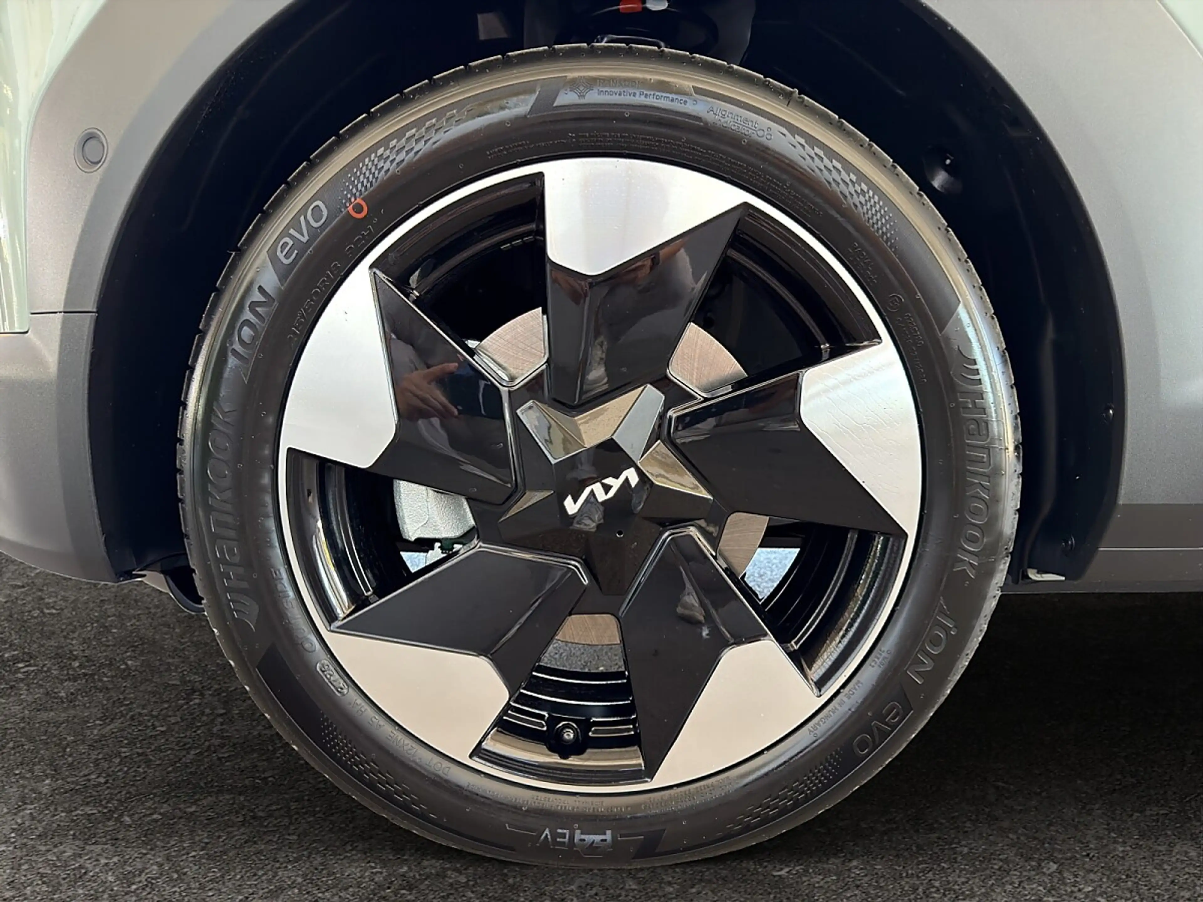 Kia EV2 4S FWD 61kWh Earth Plus — photo 7