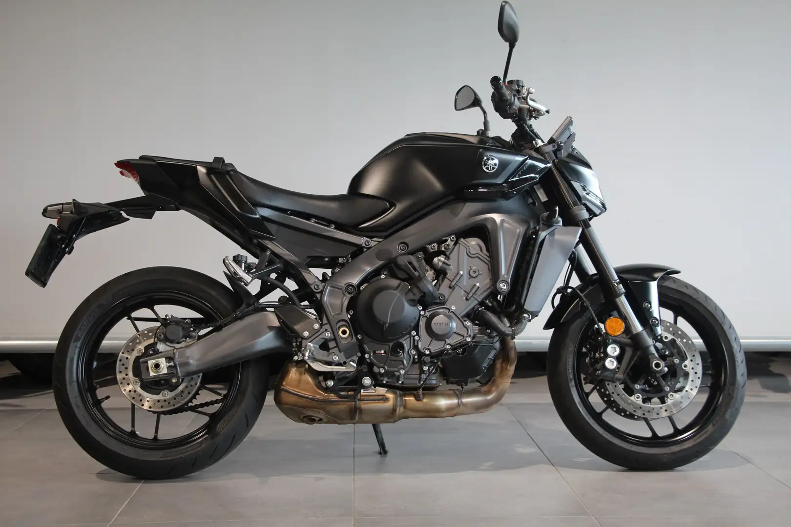 Yamaha MT-09 Y-AMT Zwart - 1