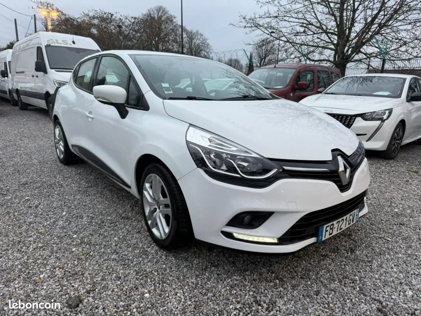 Renault Clio IV BUSINESS 1.5 DCI 90 1ERE MAIN Blanc - 2