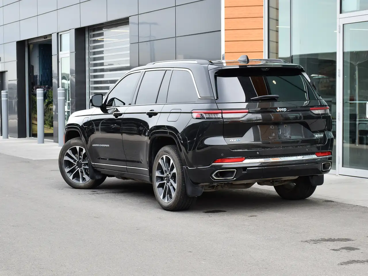 Jeep Grand Cherokee снимка Jeep Grand Cherokee