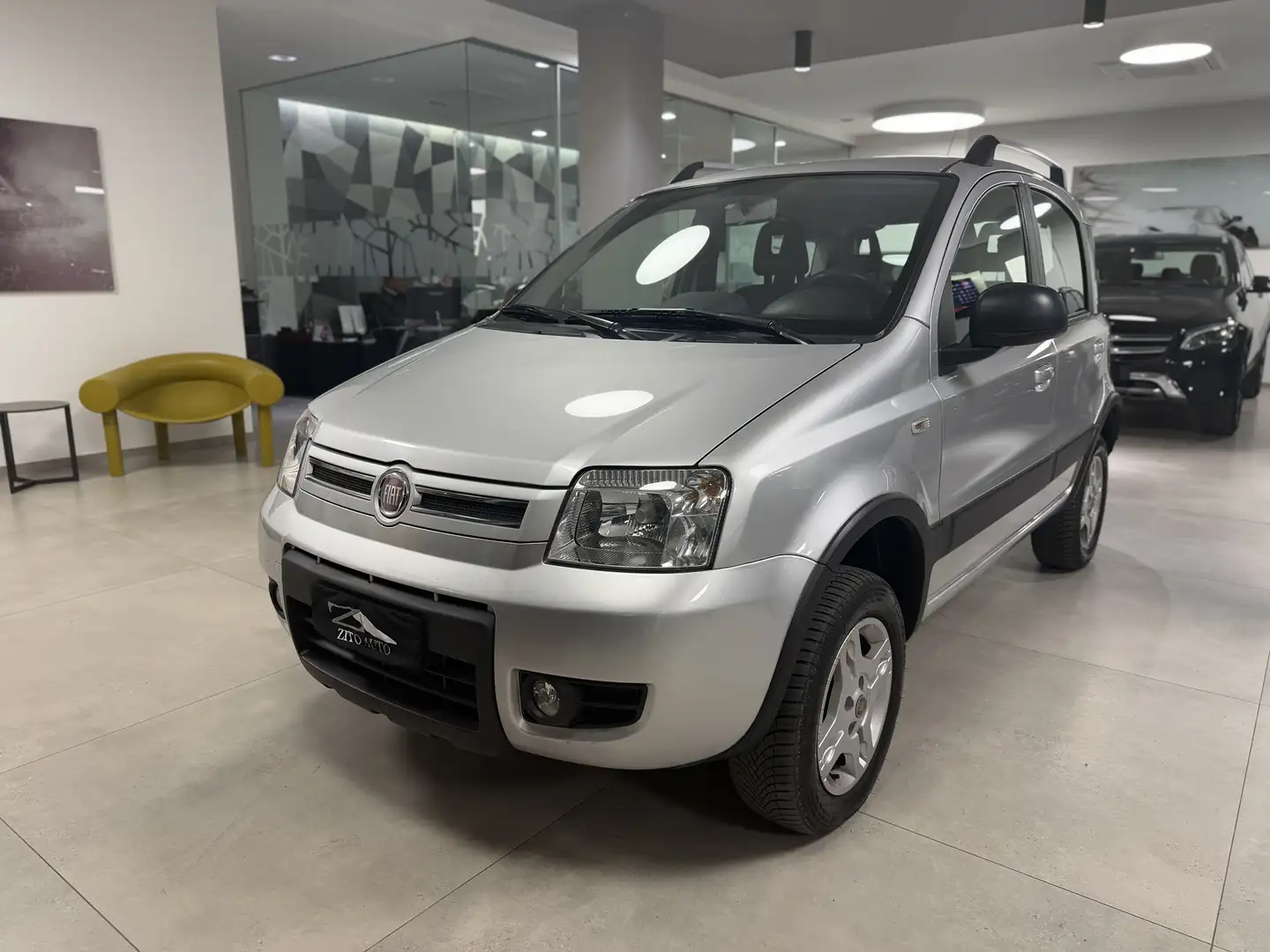 Fiat Panda 1.3 mjt 16v Climbing 4x4 75cv Silber - 1