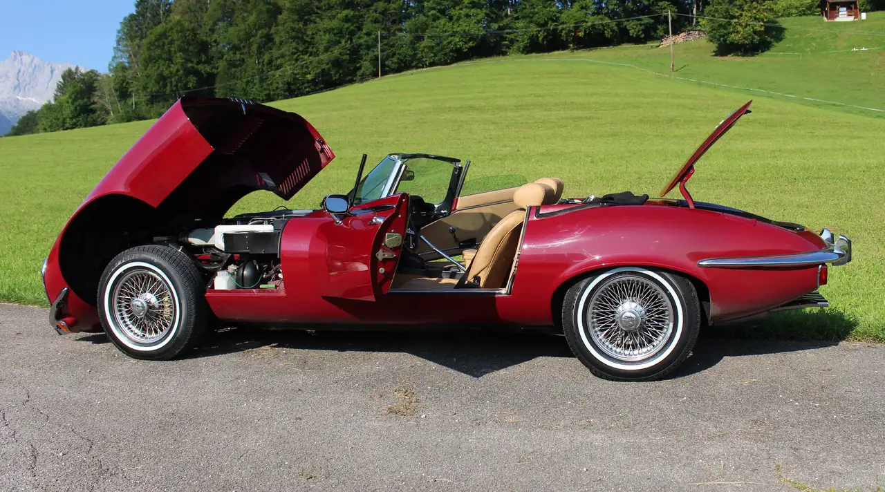 Jaguar E-Type Serie III V12 Roadster Originales Fahrzeug im E r s t l a c k und mit g a r a n t i e r t e r Laufleistung, foto 5