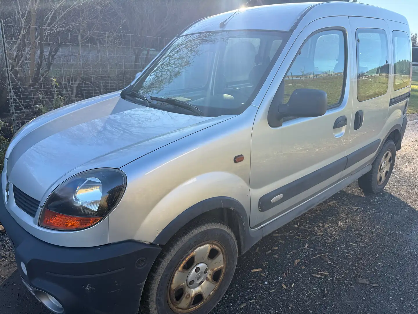 Renault Kangoo Kangoo Authentique 1,6 16V 4x4 Klima Euro 4 - 2